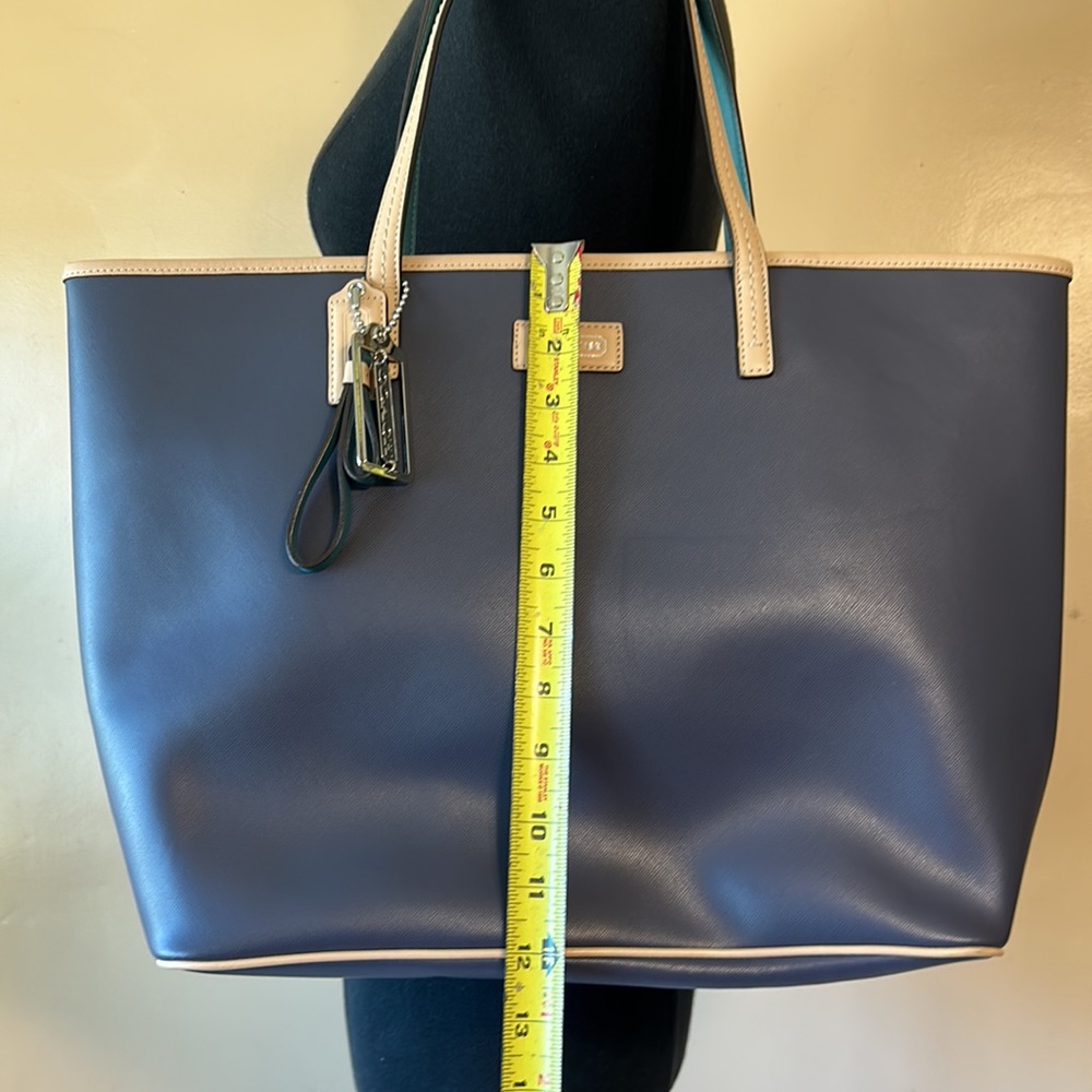 Coach Park Metro Large Leather Tote Bag - Picture 13 of 15
